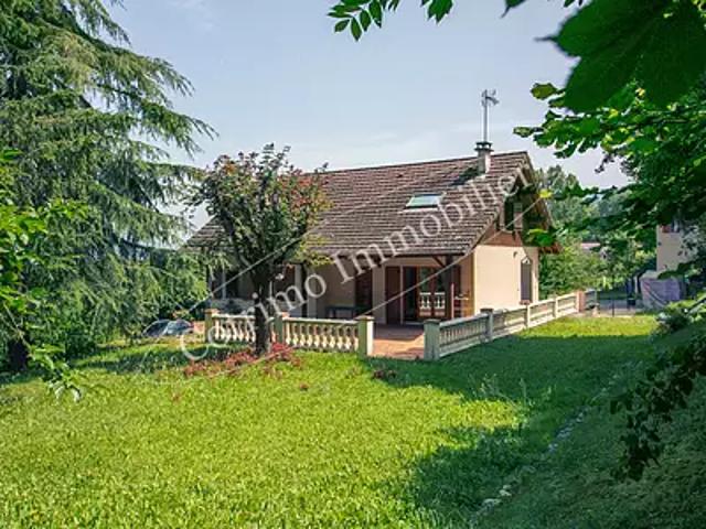 Saint Genix les Villages 73240 Achat / Vente maison 6 pièces t6 au dernier étage terrasse