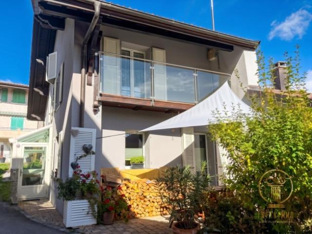 5.5 Room single house