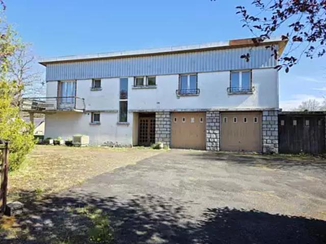 Saint Georges de Mons 63780 Achat / Vente maison 9 pièces t9
