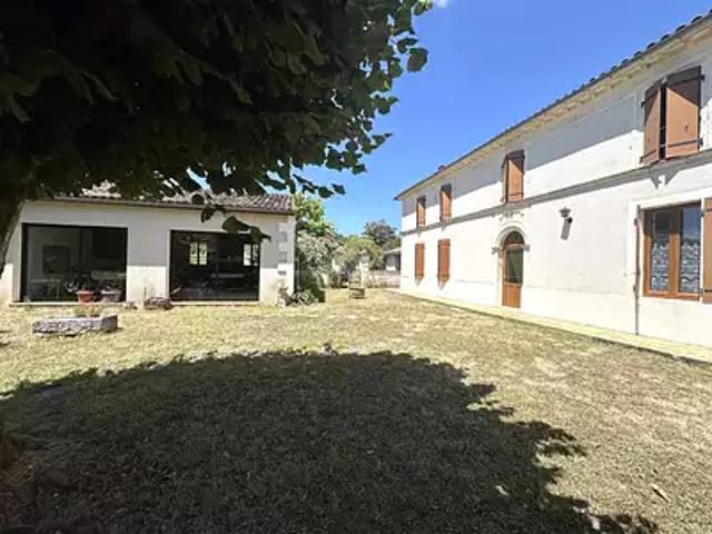 Saint Georges des Agoûts 17150 Achat / Vente maison 8 pièces t8
