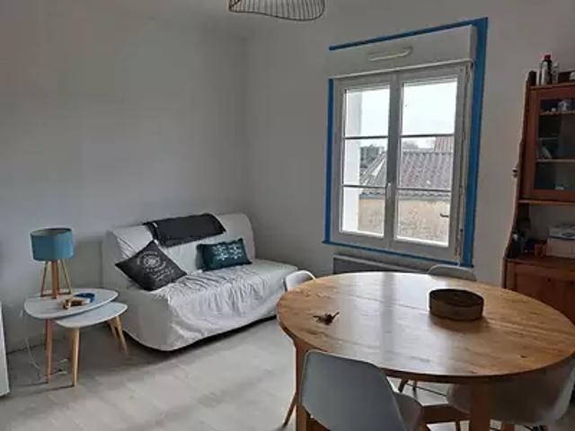 Saint Georges d'Oléron 17190 Achat / Vente appartement 2 pièces t2 au dernier étage