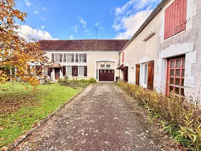 Saint Georges sur Baulche 89000 Achat / Vente maison 12 pièces t12 jardin terrasse