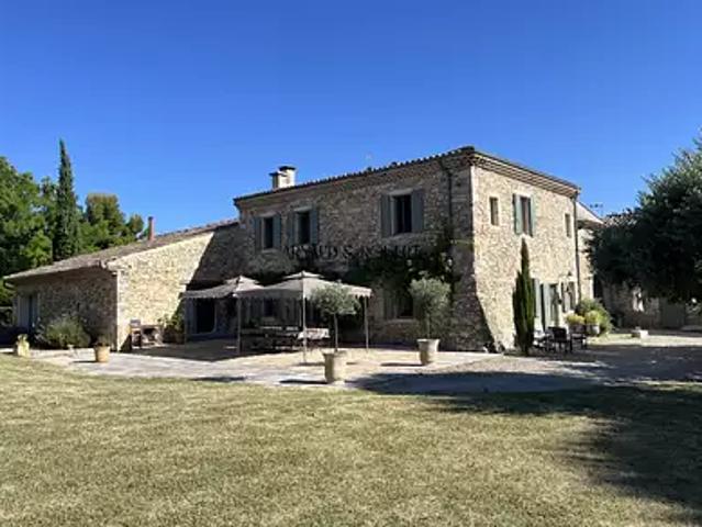 Saint Gervais sur Roubion 26160 Achat / Vente maison 12 pièces t12 piscine