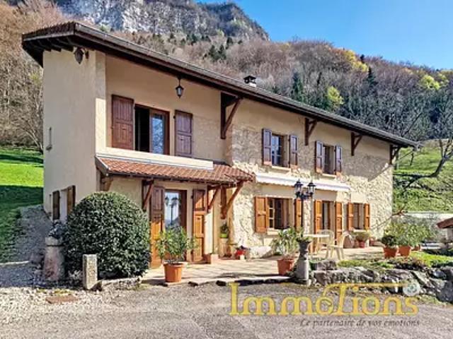 Saint Gervais 38470 Achat / Vente maison 8 pièces t8 piscine