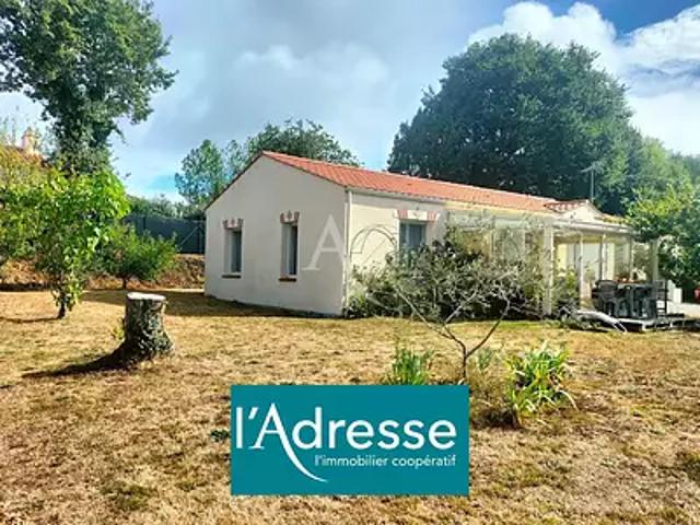 Saint Gervais 85230 Achat / Vente maison 4 pièces t4 au dernier étage parking
