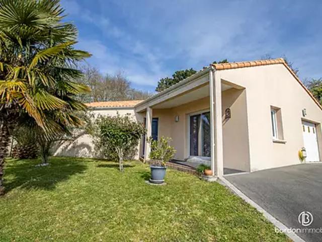 Saint Gervais 85230 Achat / Vente maison 5 pièces t5 au dernier étage