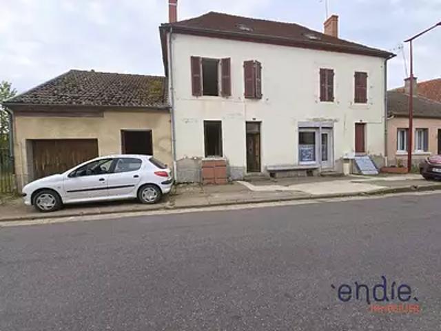 Saint Gérand de Vaux 03340 Achat / Vente maison 11 pièces t11