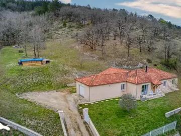 Saint Germain du Bel Air 46310 Achat / Vente maison 5 pièces t5 parking