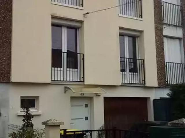Saint Germain du Puy 18390 Achat / Vente maison 4 pièces t4 jardin