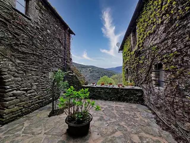 Saint Germain de Calberte 48370 Achat / Vente maison 10 pièces t10