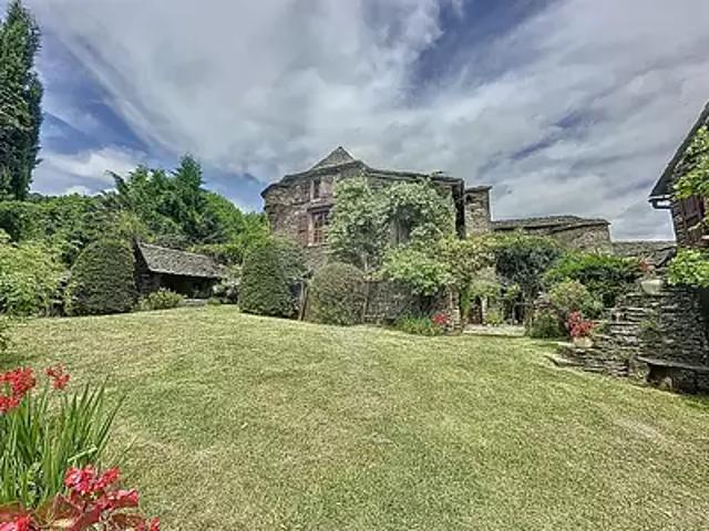 Saint Germain de Calberte 48370 Achat / Vente maison 10 pièces t10