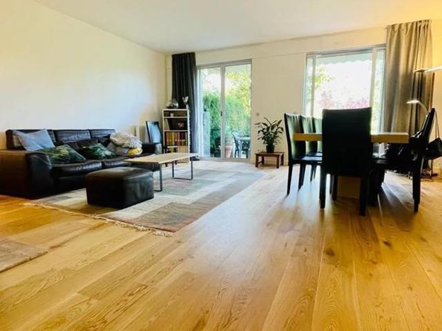 SAINT GERMAIN EN LAYE FOURQUEUX LOCATION APPARTEMENT 4 PIECES AVEC JARDIN PRIVATIF