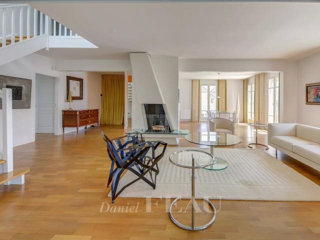 Saint Germain En Laye Hyper Centre 6 Pieces 185m² Saint Germain en Laye