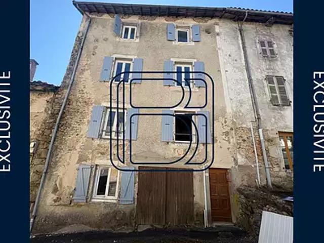 Saint Germain l'Herm 63630 Achat / Vente maison 6 pièces t6 terrasse