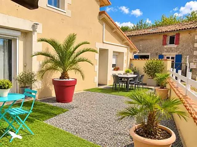 Saint Germier 79340 Achat / Vente maison 4 pièces t4 au dernier étage