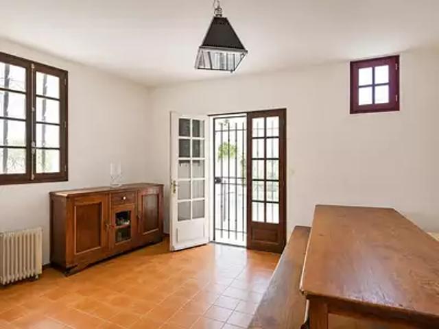Saint Gilles 30800 Achat / Vente maison 5 pièces t5