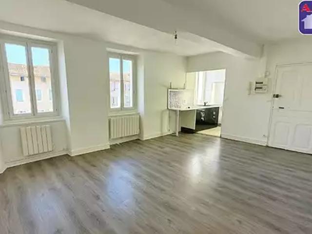 Saint Girons 09200 Achat / Vente appartement 3 pièces t3 au dernier étage