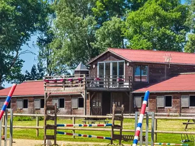 Saint Girons d'Aiguevives 33920 Achat / Vente maison 5 pièces t5 au dernier étage