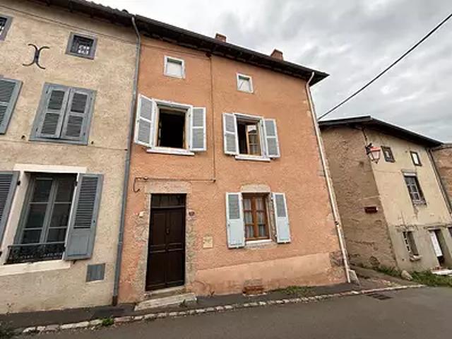 Saint Haon le Châtel 42370 Achat / Vente maison 5 pièces t5 au dernier étage