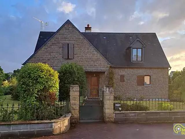 Saint Hilaire du Harcouët 50600 Achat / Vente maison 5 pièces t5