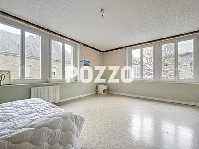 Saint Hilaire du Harcouët 50600 Achat / Vente appartement 5 pièces t5