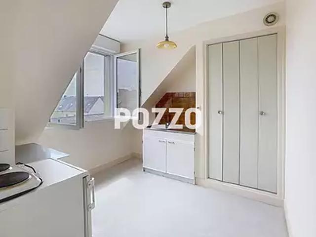 Saint Hilaire du Harcouët 50600 Location appartement 1 pièce t1 au dernier étage