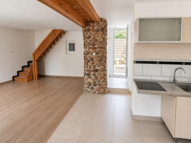SAINT HILAIRE DE LA CÔTE – MAISON DE CARACTÈRE RÉNOVÉE – 3 CHAMBRES 94,46 M² – JARDIN – TERRASSE