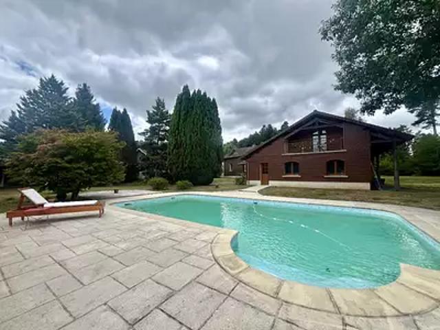 Saint Hilaire les Monges 63380 Achat / Vente maison 10 pièces t10 au dernier étage