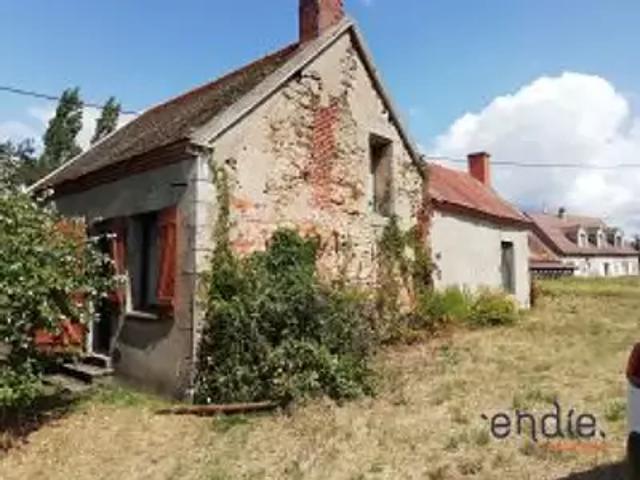 Saint Hilaire 03440 Achat / Vente maison 2 pièces t2 au dernier étage