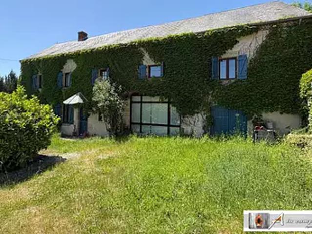 Saint Hilaire 63330 Achat / Vente maison 6 pièces t6 parking
