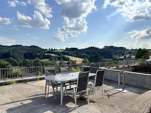 Saint Igny de Vers 69790 Achat / Vente maison 8 pièces t8 piscine