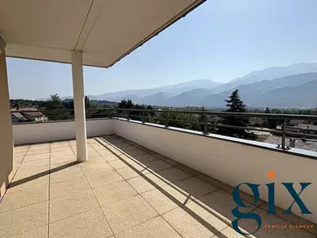 Saint Ismier 38330 Achat / Vente appartement 5 pièces t5 au dernier étage terrasse