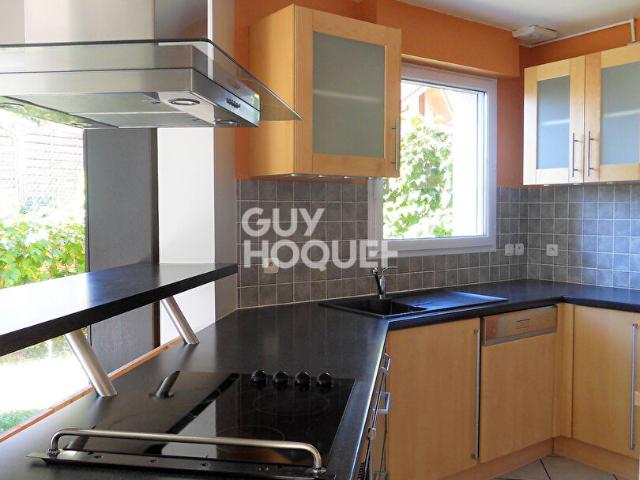 Saint Ismier – Maison individuelle meublée T5 de 86 m² avec garage et jardin