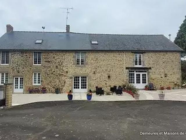 Saint James 50240 Achat / Vente maison 10 pièces t10