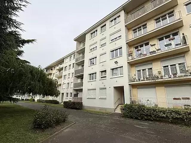 Saint Jacques de la Lande 35136 Achat / Vente appartement 5 pièces t5 cave