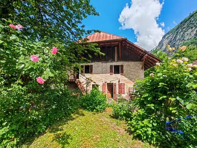 Saint Jeoire 74490 Achat / Vente maison 8 pièces t8