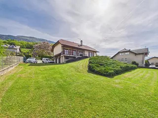 Saint Jeoire Prieuré 73190 Achat / Vente maison 4 pièces t4 jardin terrasse