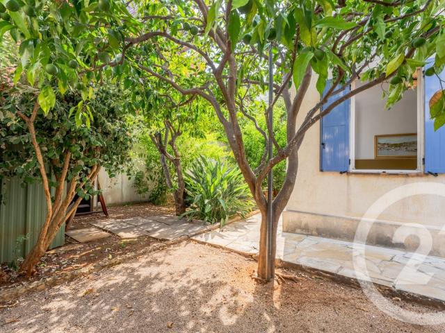 SAINT JEAN CAP FERRAT CENTRE VILLAGE MAISON DE 131 M² TERRAS. 130m² Saint Jean Cap Ferrat