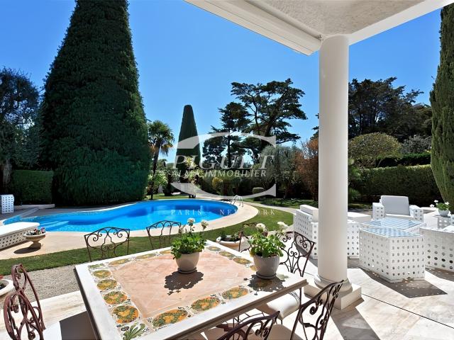 SAINT JEAN CAP FERRAT – MAGNIFIQUE VILLACatherine PiguetAlma Immobilier