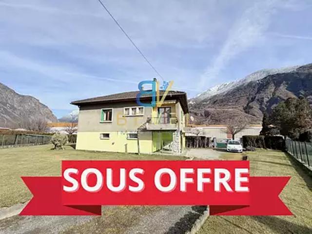 Saint Jean de Maurienne 73300 Achat / Vente maison 5 pièces t5