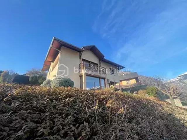 Saint Jean de Maurienne 73300 Achat / Vente maison 6 pièces t6 terrasse cave