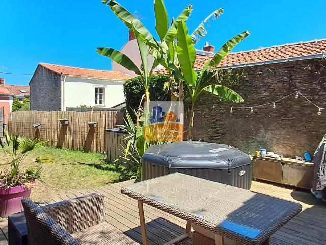 Saint Jean De Boiseau Maison 3 chambres, bureau et jardin clos 121.30 m2