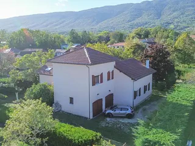 Saint Jean de Gonville 01630 Achat / Vente maison 6 pièces t6 parking