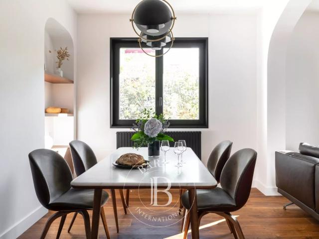 Saint Jean De Luz, Centre Ville, Appartement De 81 M² Avec 2. 81m² Saint Jean de Luz