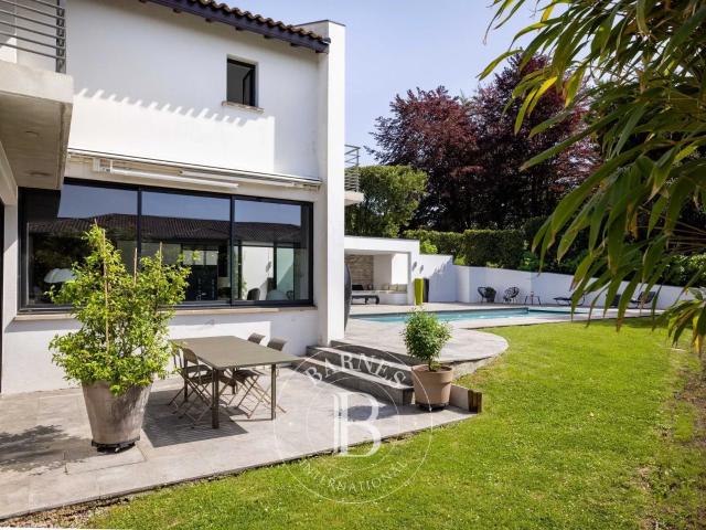 Saint Jean De Luz, Maison Contemporaine Avec Piscine 220m² Saint Jean de Luz