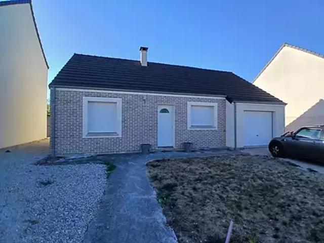 Saint Jean de la Ruelle 45140 Achat / Vente maison 4 pièces t4 jardin terrasse