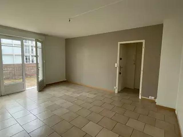 Saint Jean de la Ruelle 45140 Location appartement 3 pièces t3 terrasse cave