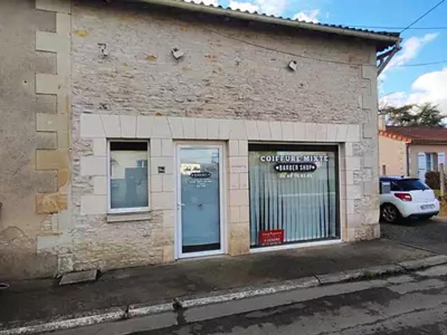Saint Jean de Sauves 86330 Achat / Vente appartement 1 pièce t1