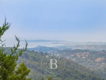 Saint Jeannet charmante maison de village avec vue mer 129m² Saint Jeannet
