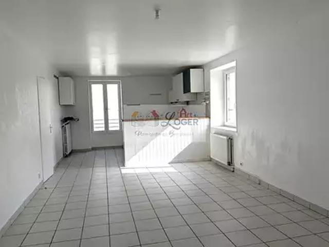 Saint Julien de Concelles 44450 Location maison 4 pièces t4 jardin